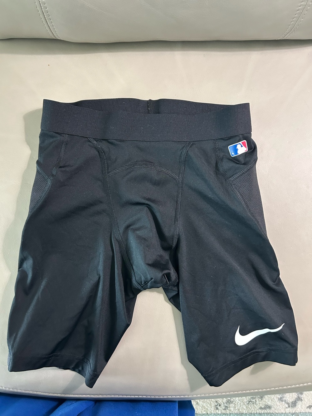 Nike Black Kids Compression Leggings with Swoosh